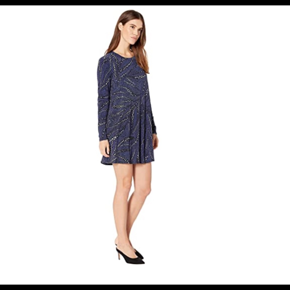 BCBGeneration Day long Sleeve A-line Dress - Picture 2 of 5